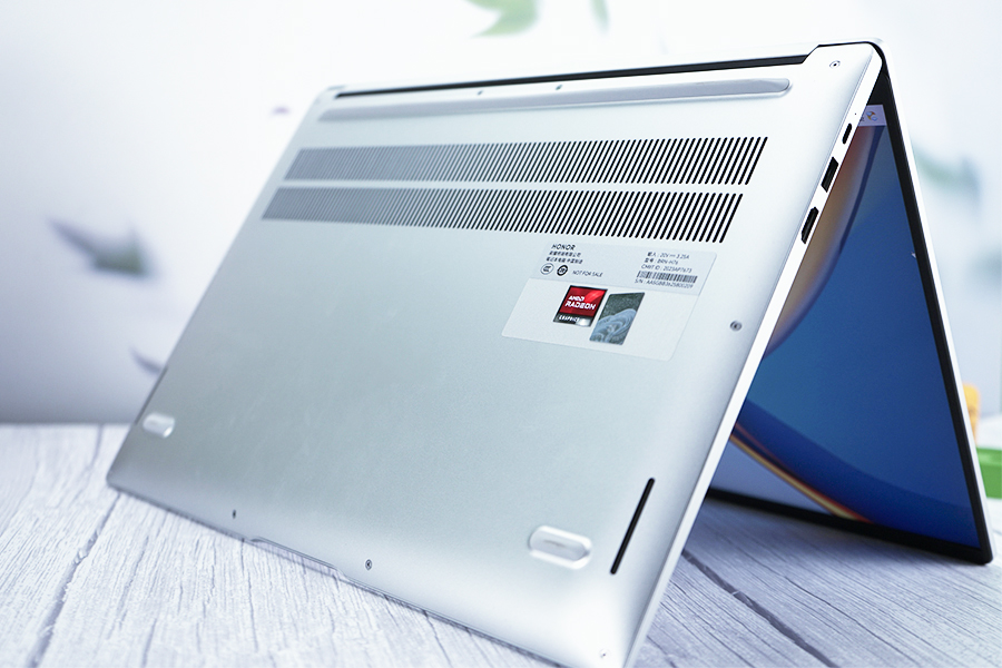荣耀 MagicBook X 16 Pro 锐龙版