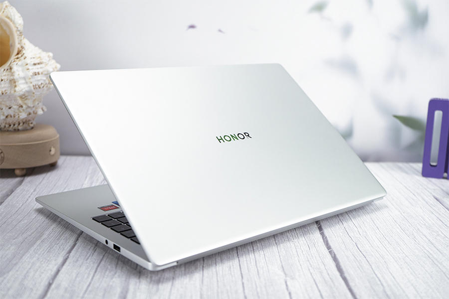 荣耀 MagicBook X 16 Pro 锐龙版
