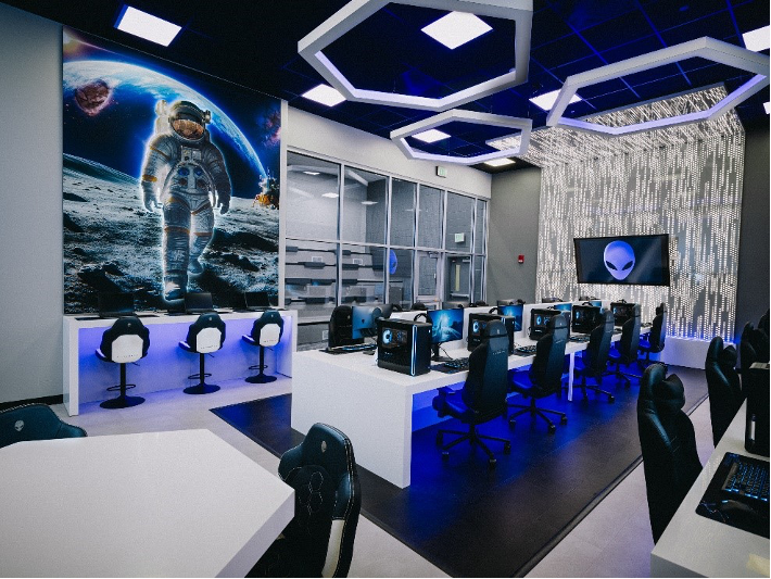 全新Alienware和戴尔显示器巅峰来袭，扩展办公娱乐新视界
