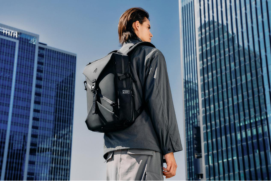 潮酷出行焕新之选，ROG发布神射手系列潮酷机能背包新品