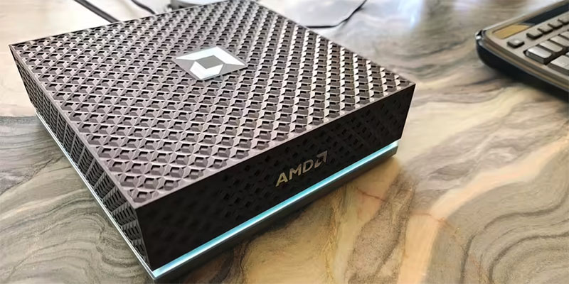 AMD锐龙AI Halo迷你主机实物曝光 基于锐龙AI Max+ 395处理器 6月推出