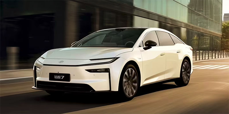 广汽丰田亮相2025广州车展 全新威兰达与铂智7领衔“油电同强”矩阵