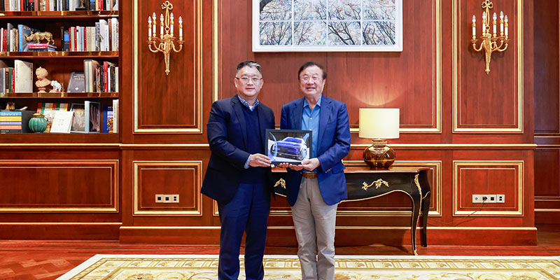 上汽集团总裁贾健旭先生拜访华为创始人任正非先生，共商尚界品牌合作再深化