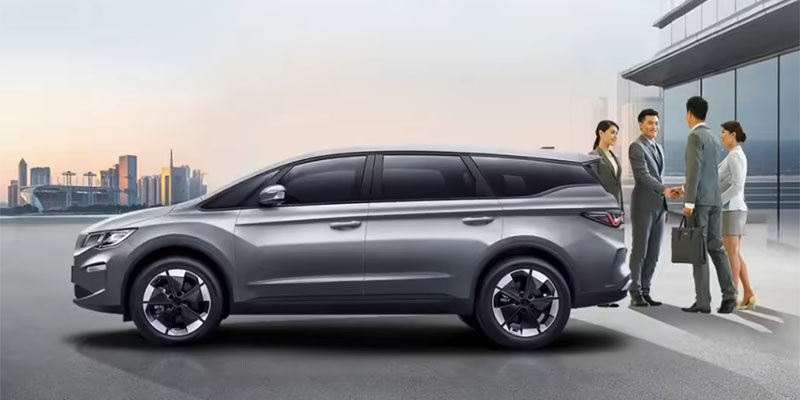 2026款睿蓝8纯电MPV上市 限时11.28万起享五重礼遇