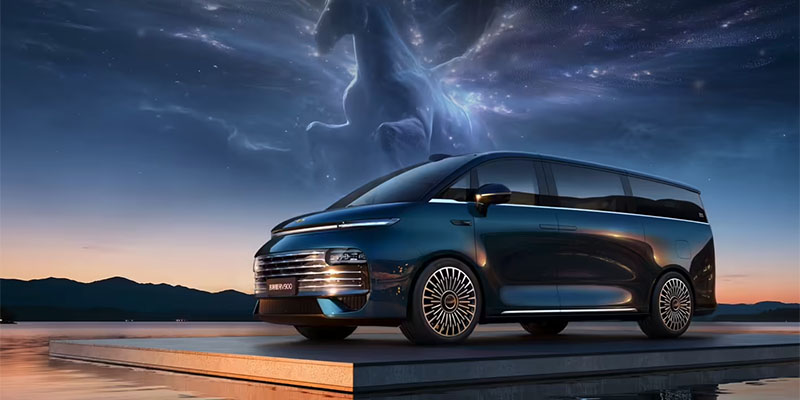 吉利银河V900增程MPV正式上市 限时26.98万起 赠10克纯金礼遇