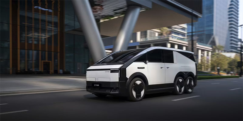 小鹏汇天“陆地航母”公布三款宇宙风车色 2026年量产交付在即