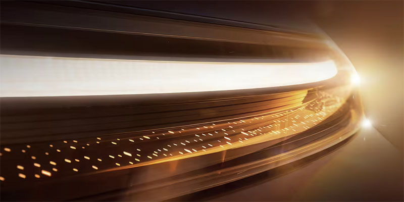 吉利银河M7正式定名 首款M系列中级电混SUV曝光